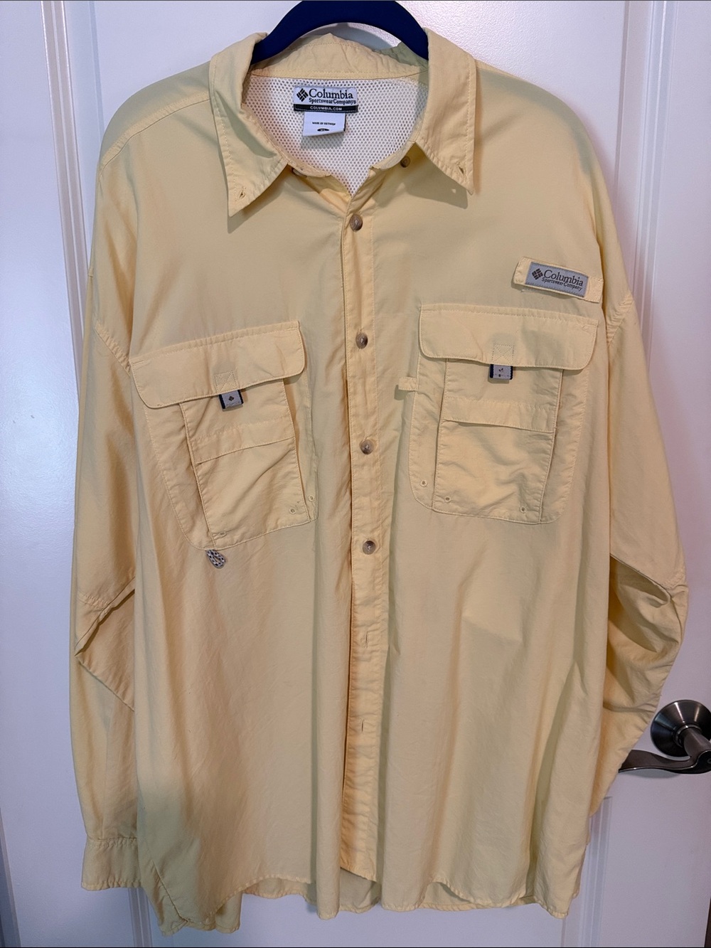 Columbia Light Yellow Long-Sleeve Fishing Shirt